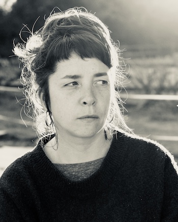 Lisa O'Neill by Claire Leadbitter