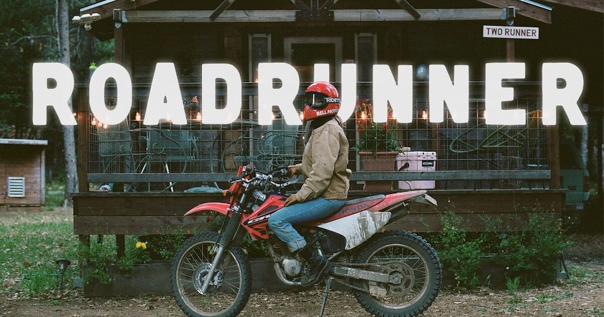 洋楽 Road Runner Click Two Runner share 'Roadrunner' from 'Porchlight' - KLOF Mag